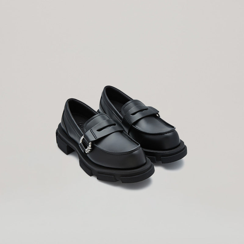 GAO PIERCED LOAFER - BLACK/BLACK