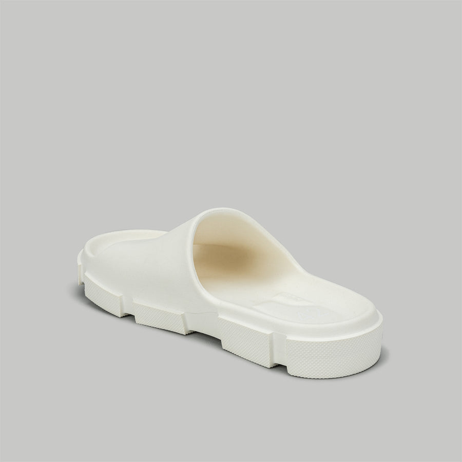 GAO SLIDES - WHITE/WHITE